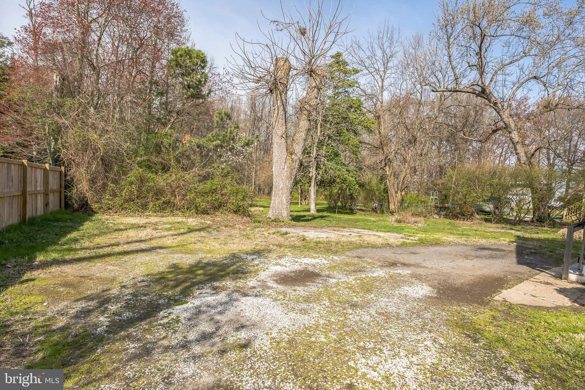 BOWLEYS QUARTERS - Residential