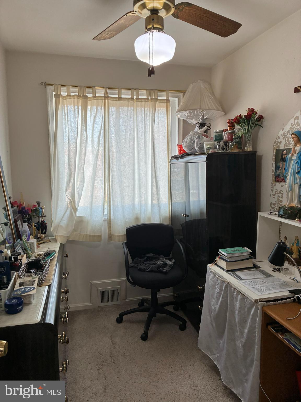 WOOD MANOR - Residential