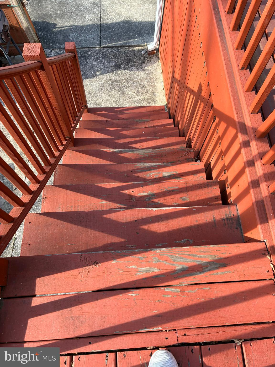 WOOD MANOR - Residential