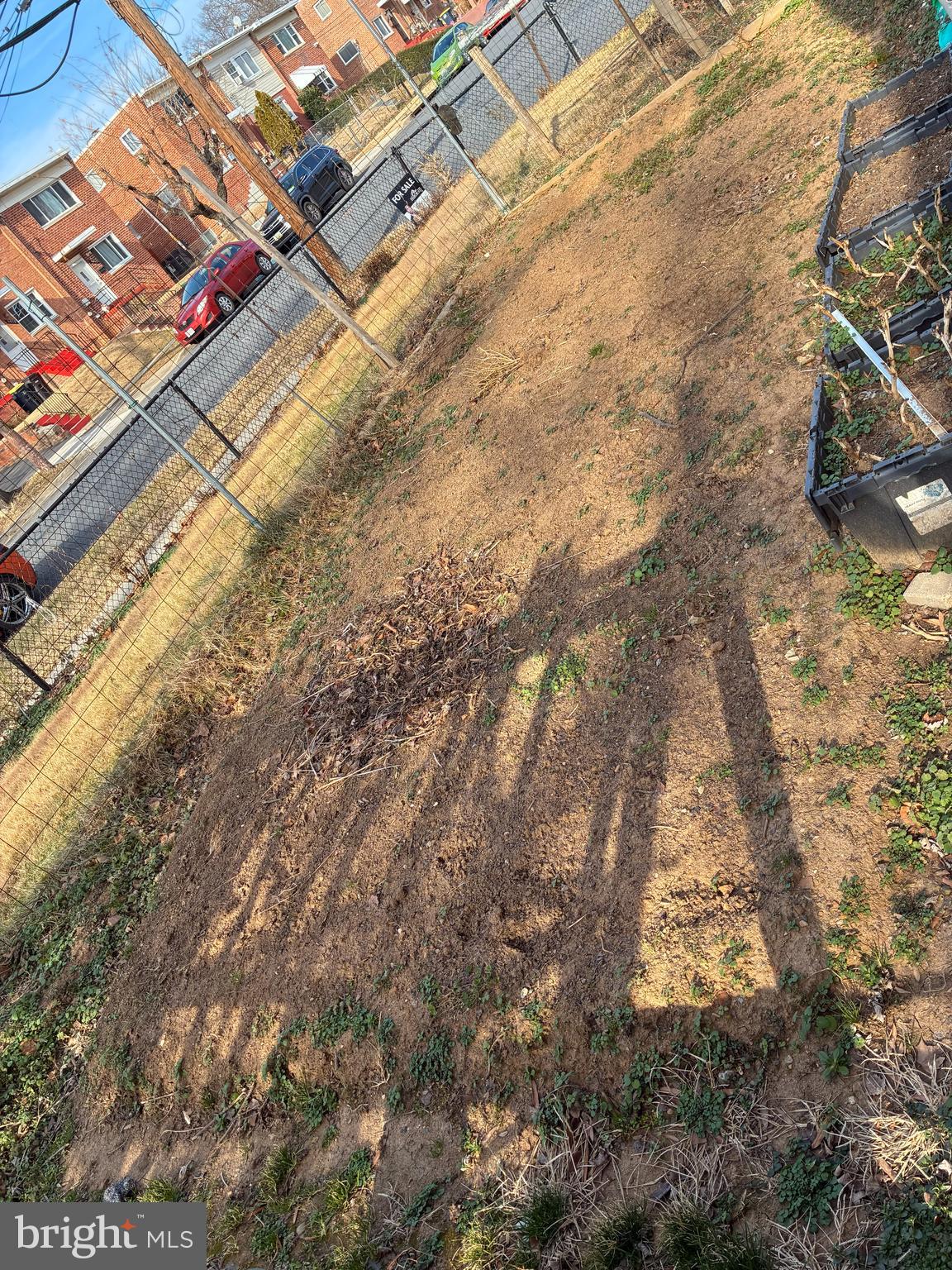 WOOD MANOR - Residential