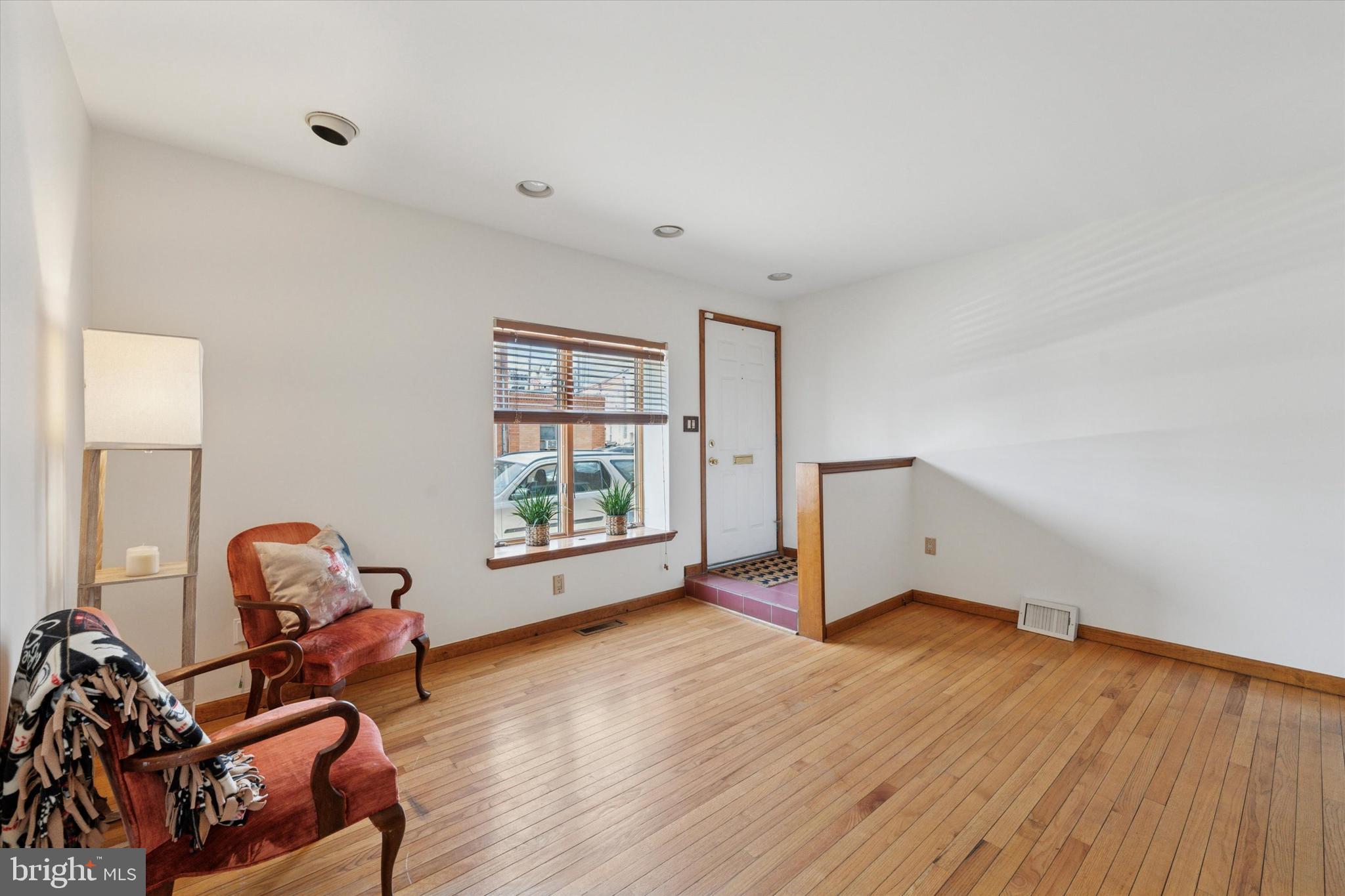 1443 S 2ND STREET