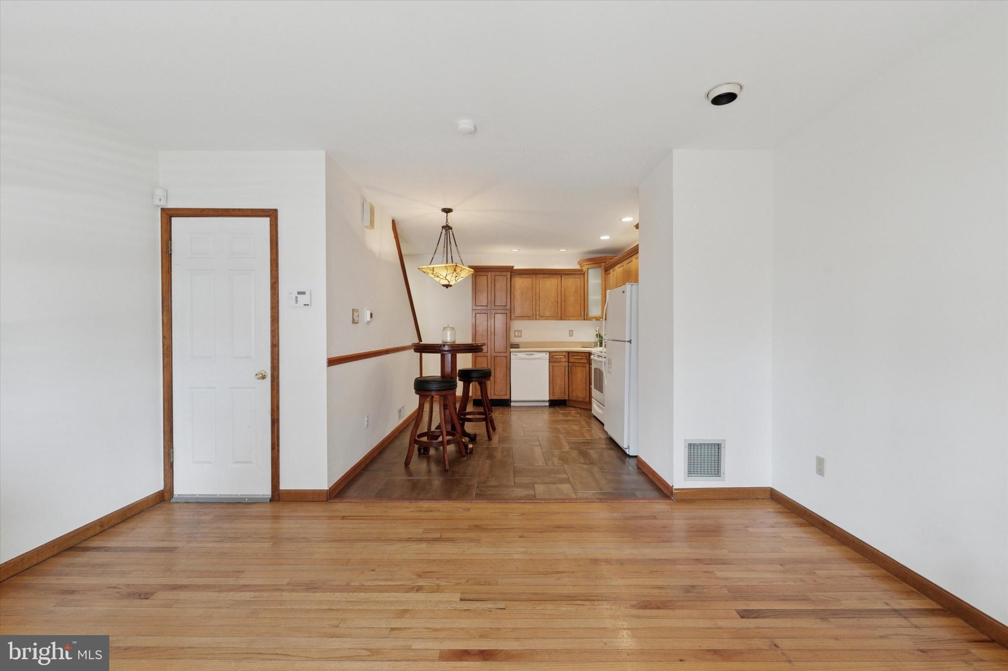 1443 S 2ND STREET
