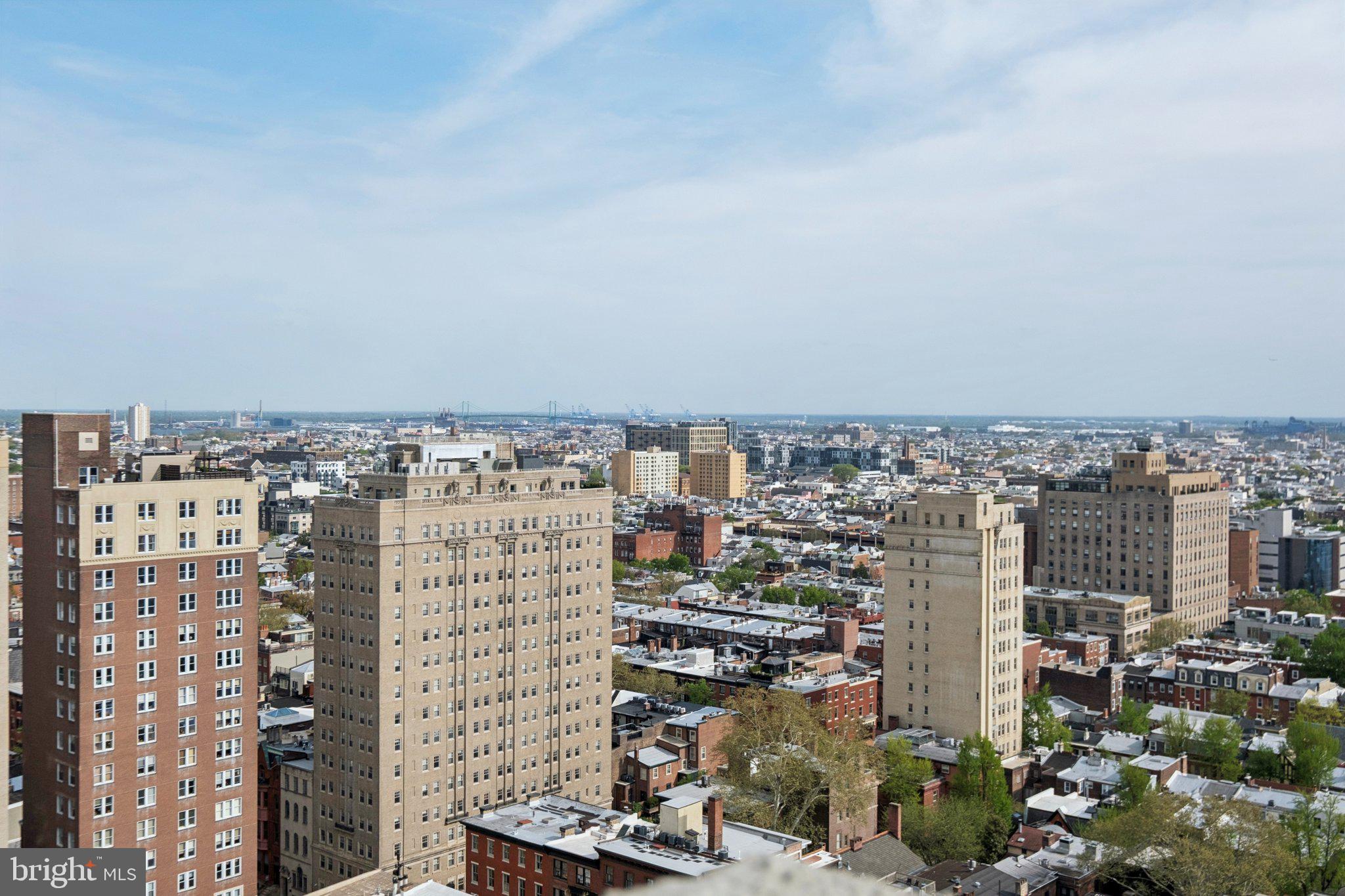 RITTENHOUSE SQUARE - Residential