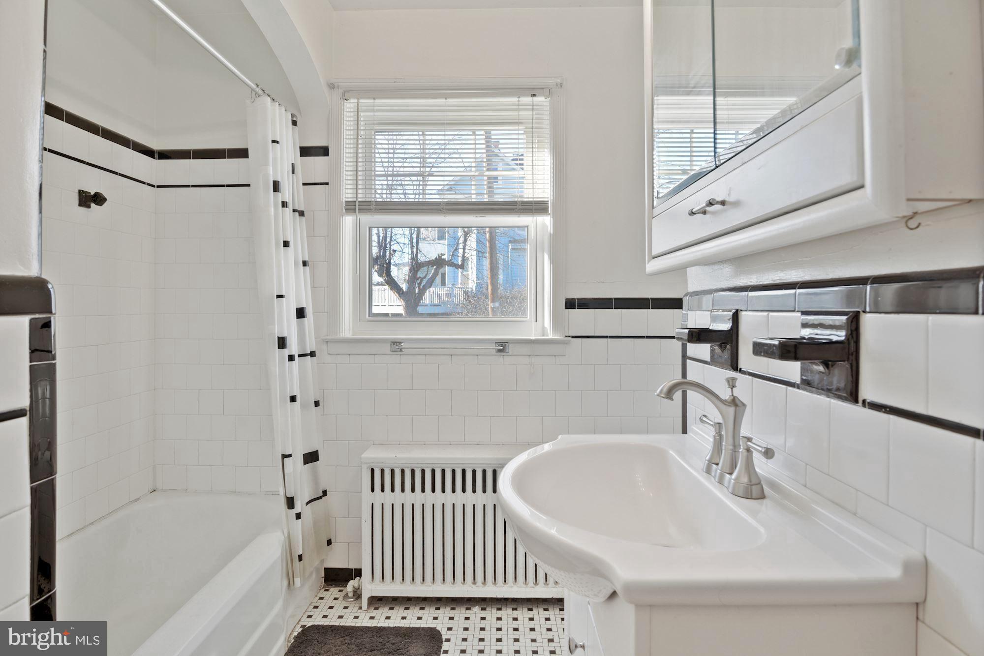 OVERLEA - Residential