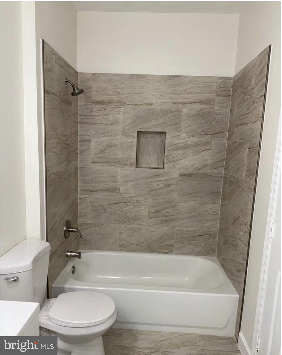 WORLDGATE CONDO - Residential Lease