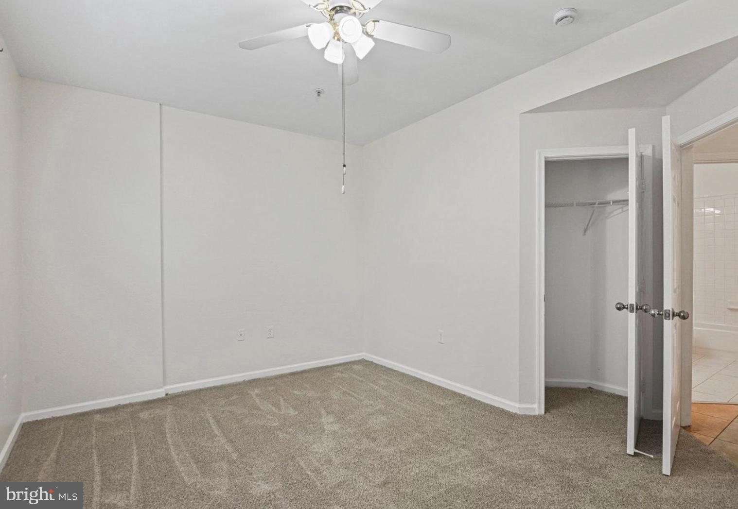 WORLDGATE CONDO - Residential Lease