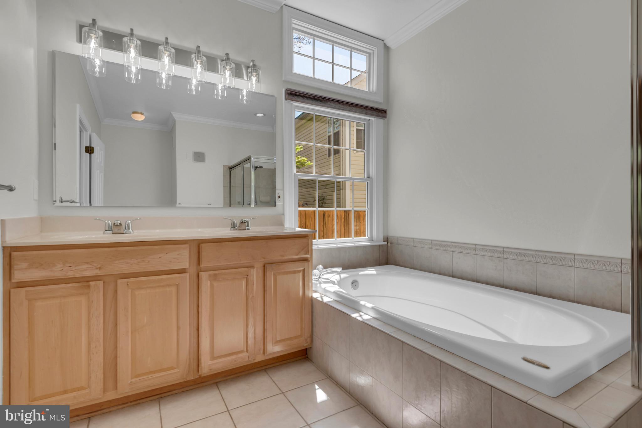 SHEFFIELD PARK - Residential