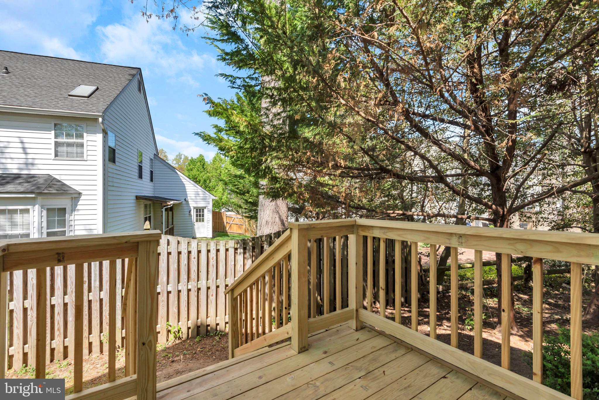 SHEFFIELD PARK - Residential