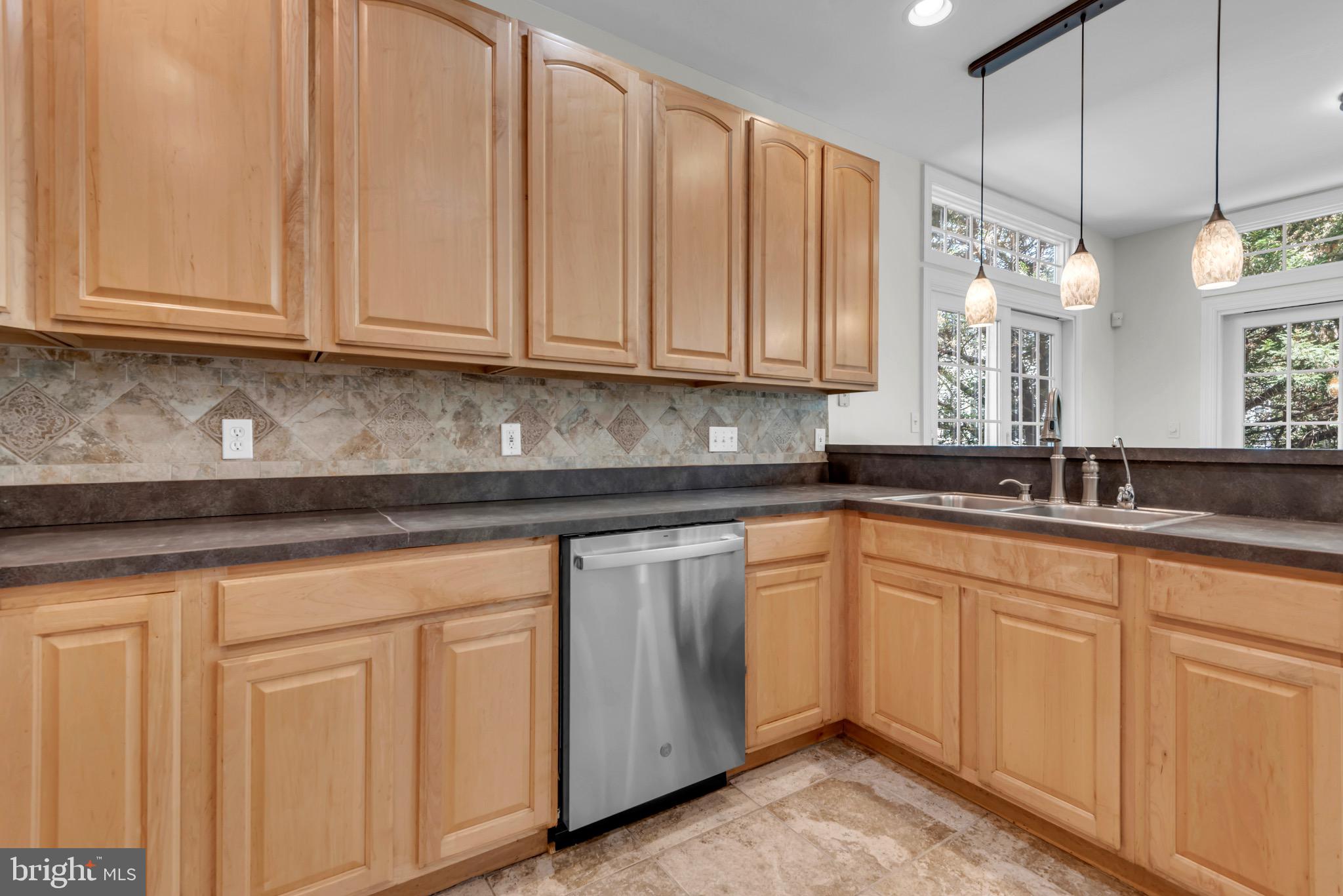 SHEFFIELD PARK - Residential