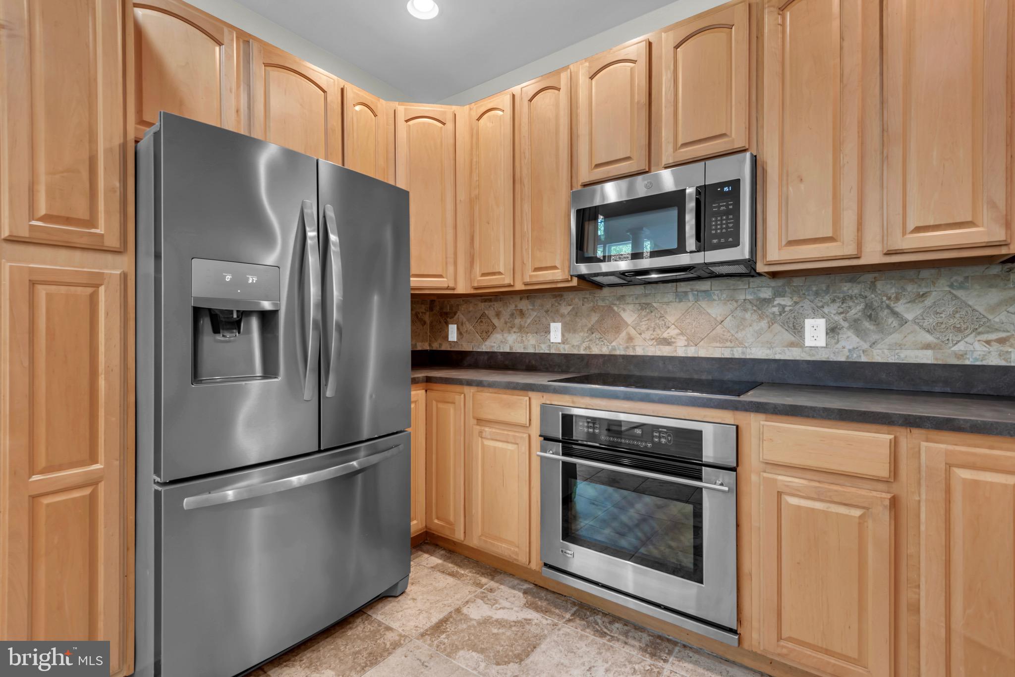 SHEFFIELD PARK - Residential