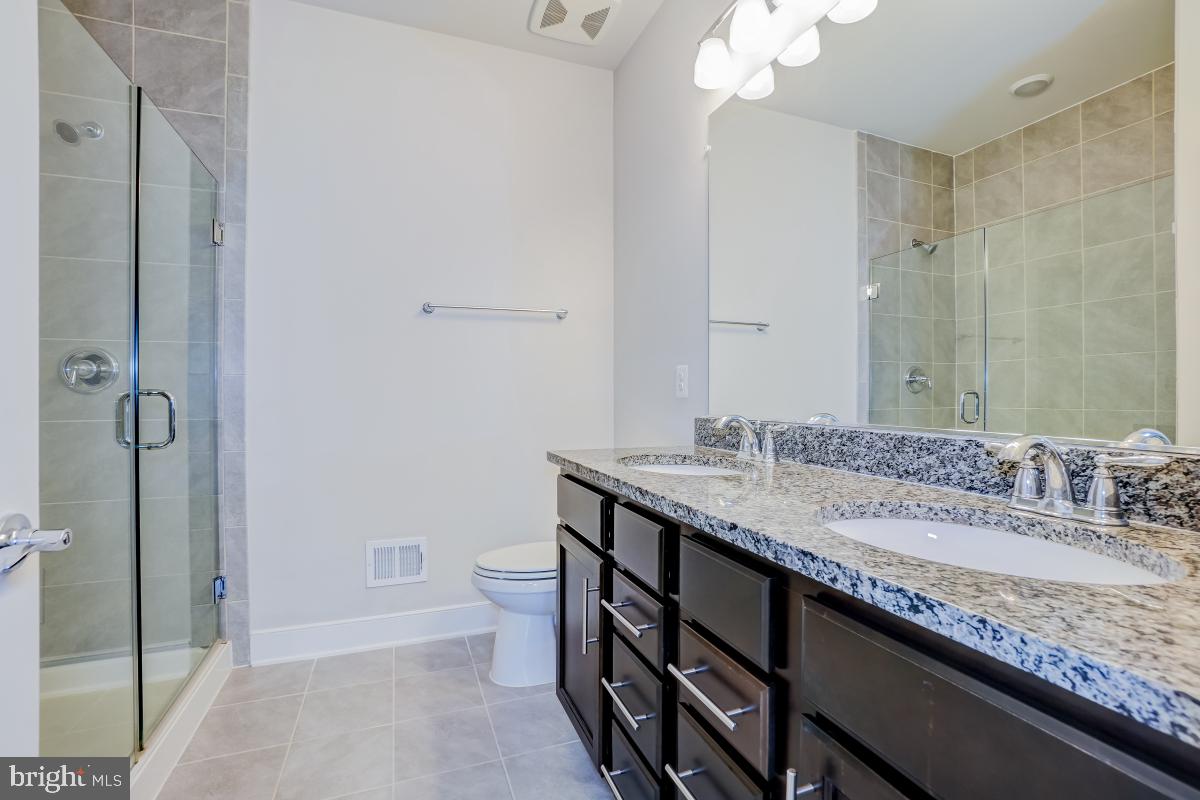 CENTURY ROW - Residential