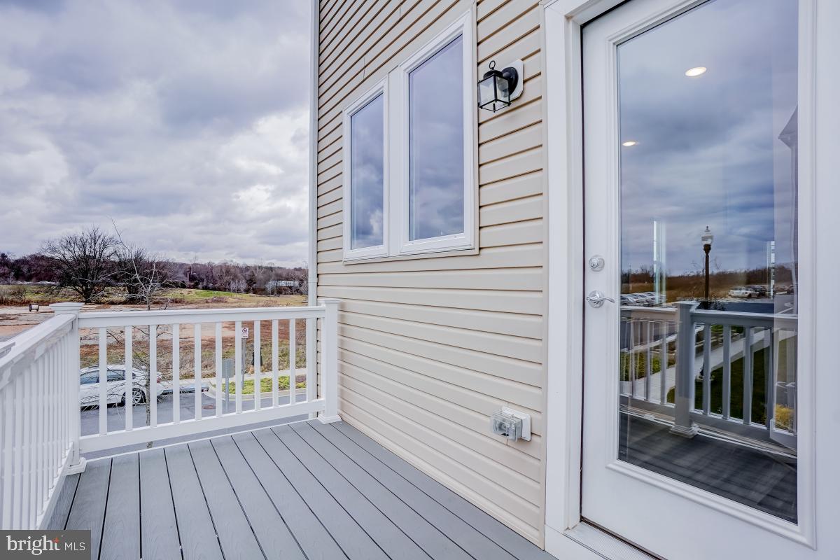 CENTURY ROW - Residential