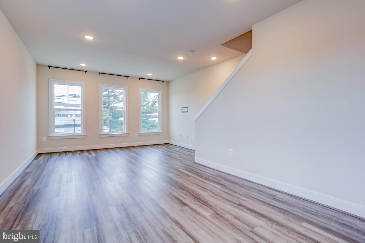 CENTURY ROW - Residential