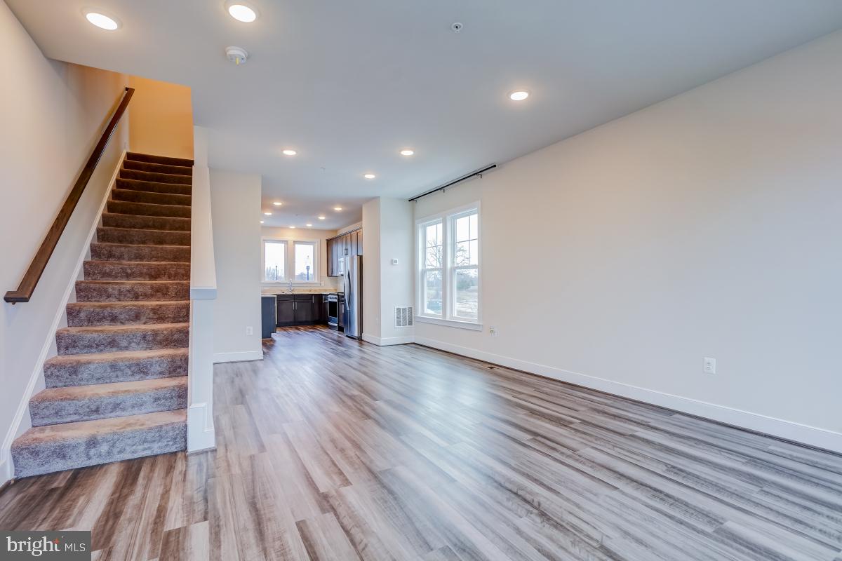 CENTURY ROW - Residential