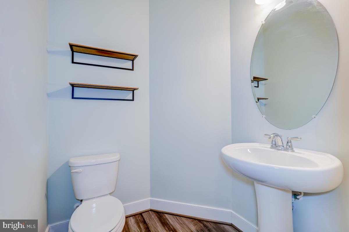 CENTURY ROW - Residential