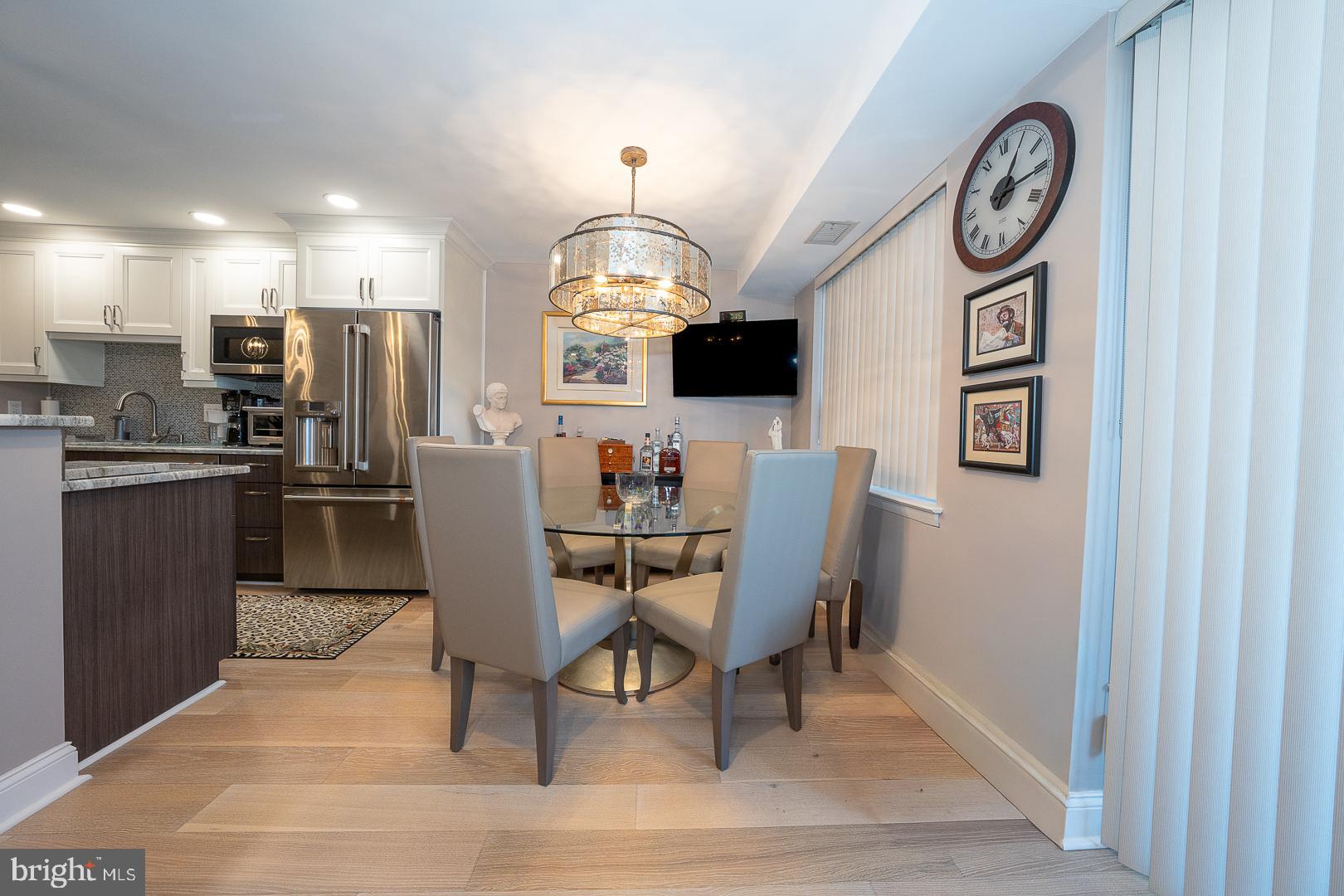 OAK HILL - Residential