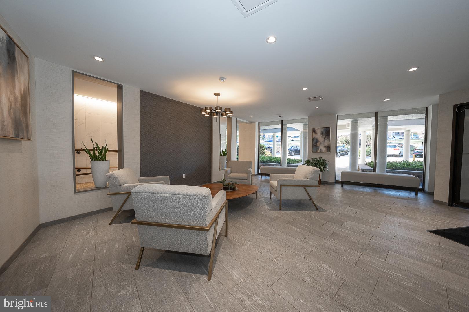 OAK HILL - Residential