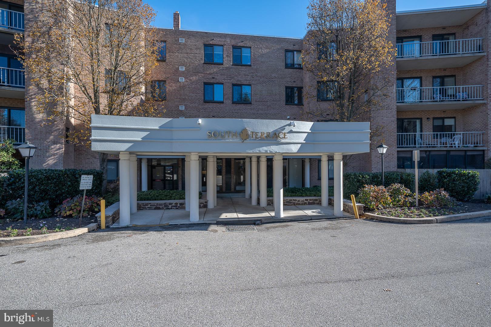 OAK HILL - Residential