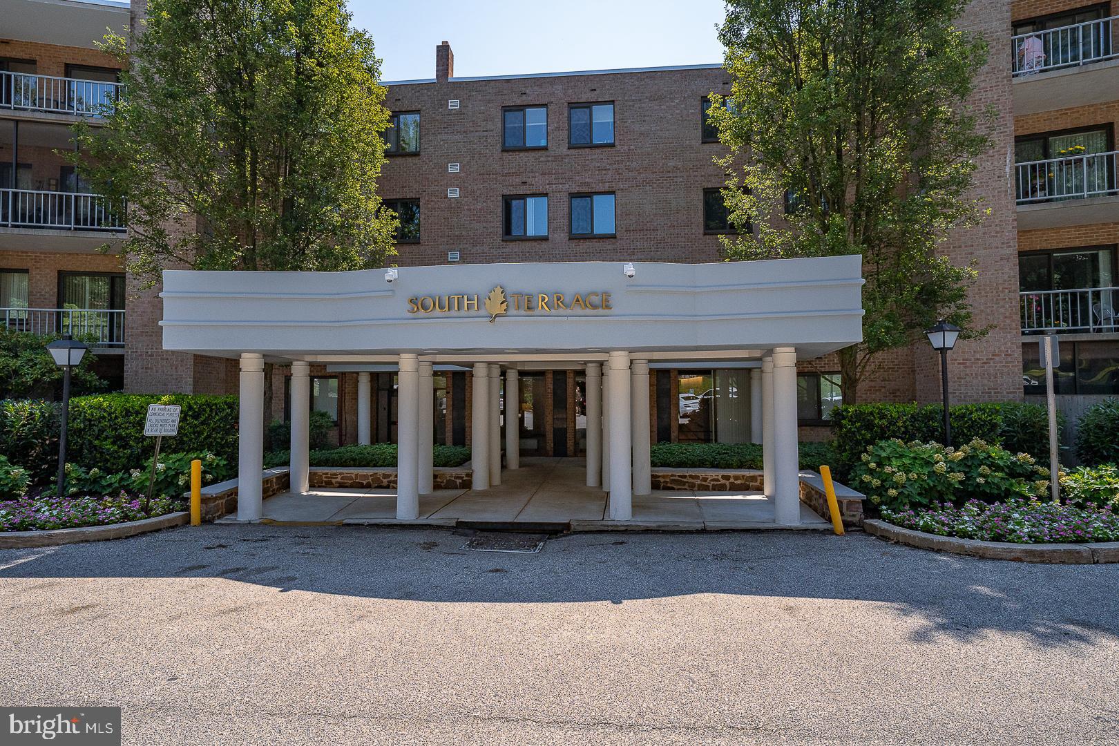 OAK HILL - Residential