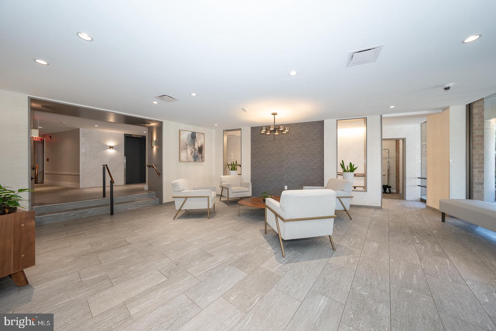 OAK HILL - Residential