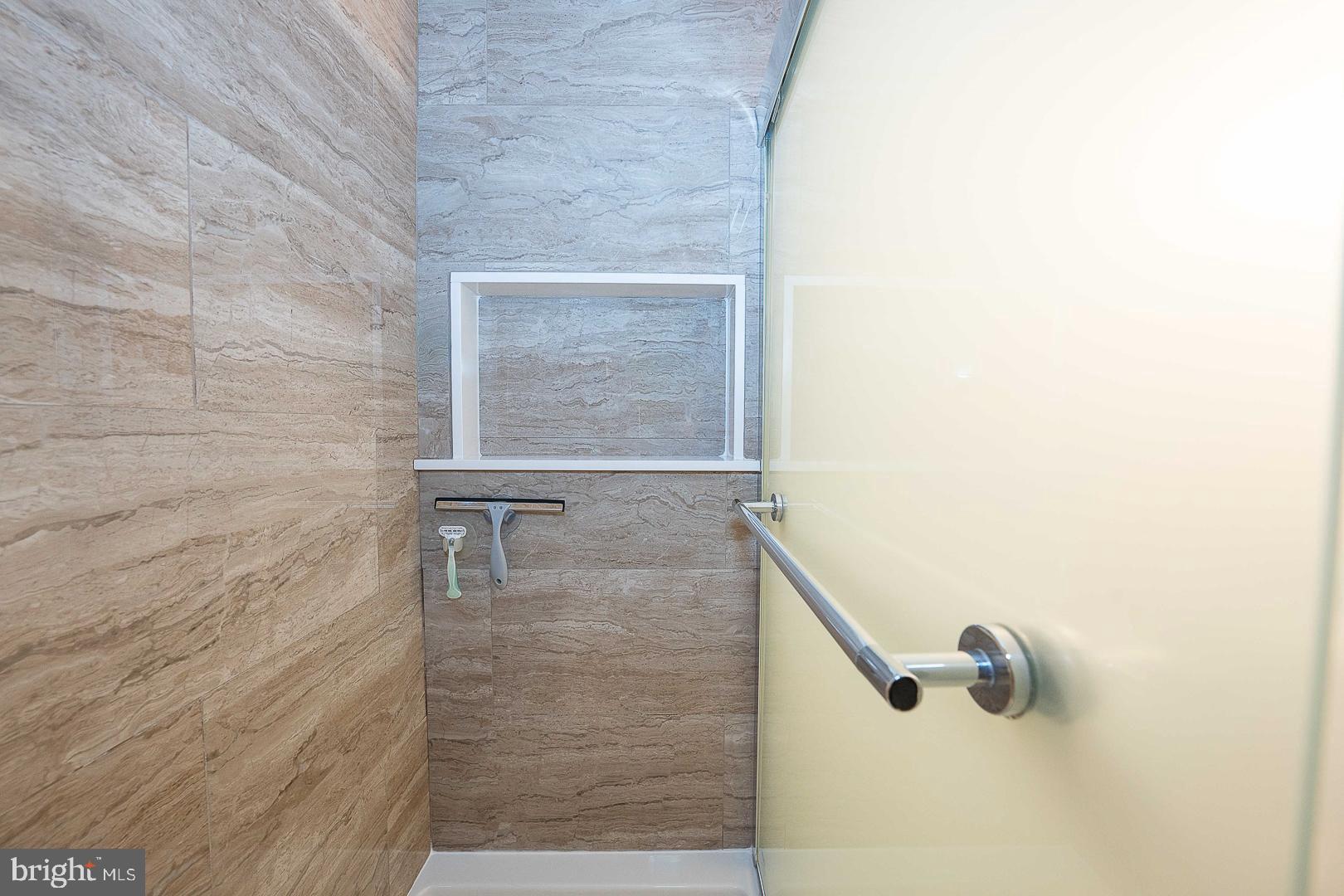 OAK HILL - Residential