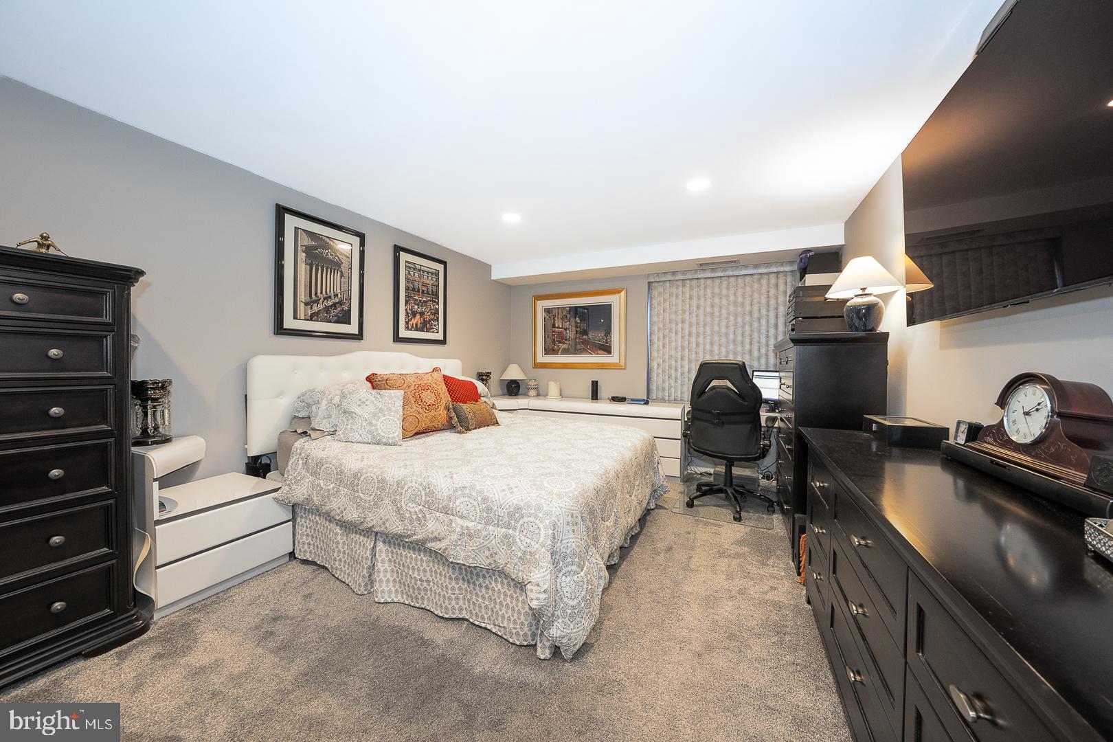 OAK HILL - Residential