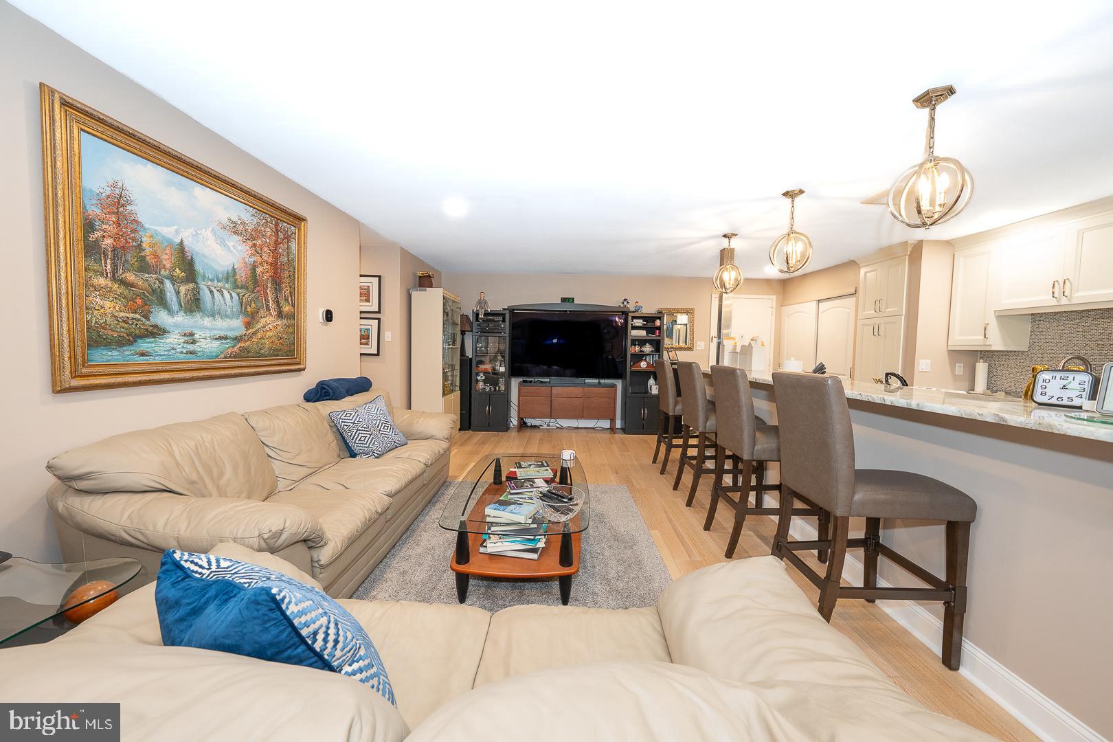 OAK HILL - Residential