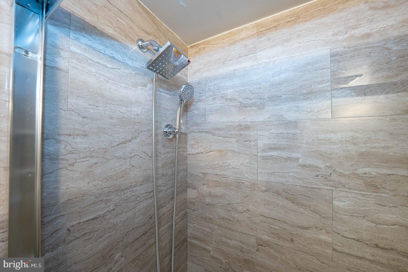 OAK HILL - Residential