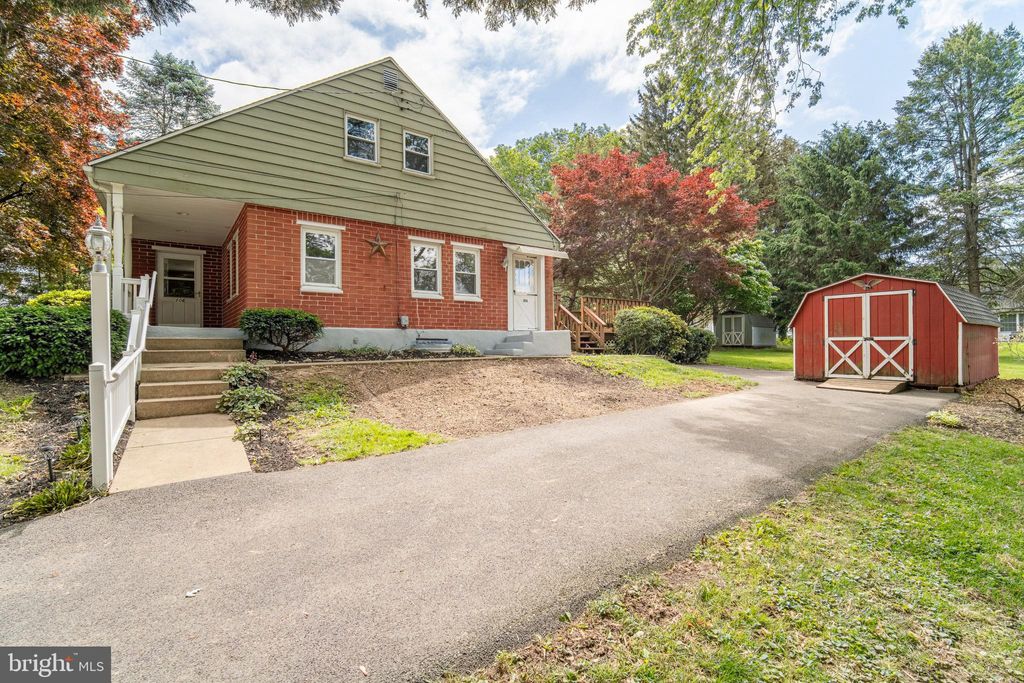 Photo of 106 Donnelly Drive, WILLOW STREET, PA 17584 (MLS # PALA2070140)