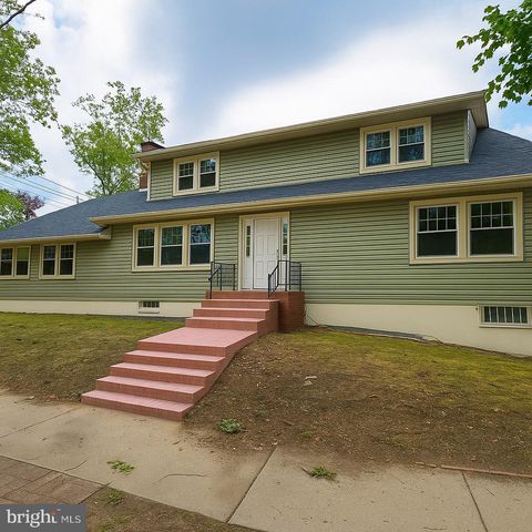 Photo of 1309 Route 70 W, CHERRY HILL, NJ 08002 (MLS # NJCD2106350)