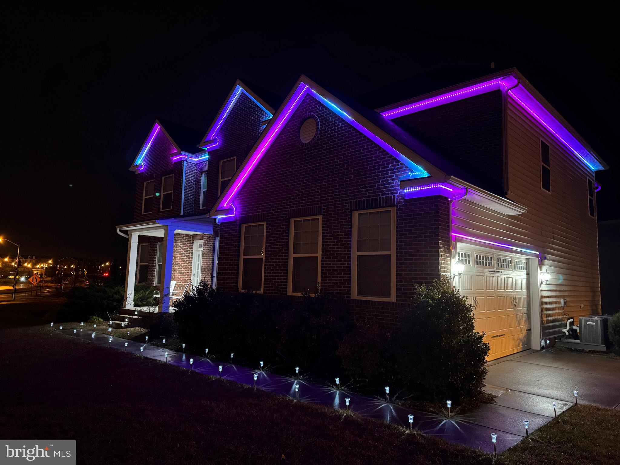 9705 MANOR OAKS VIEW
