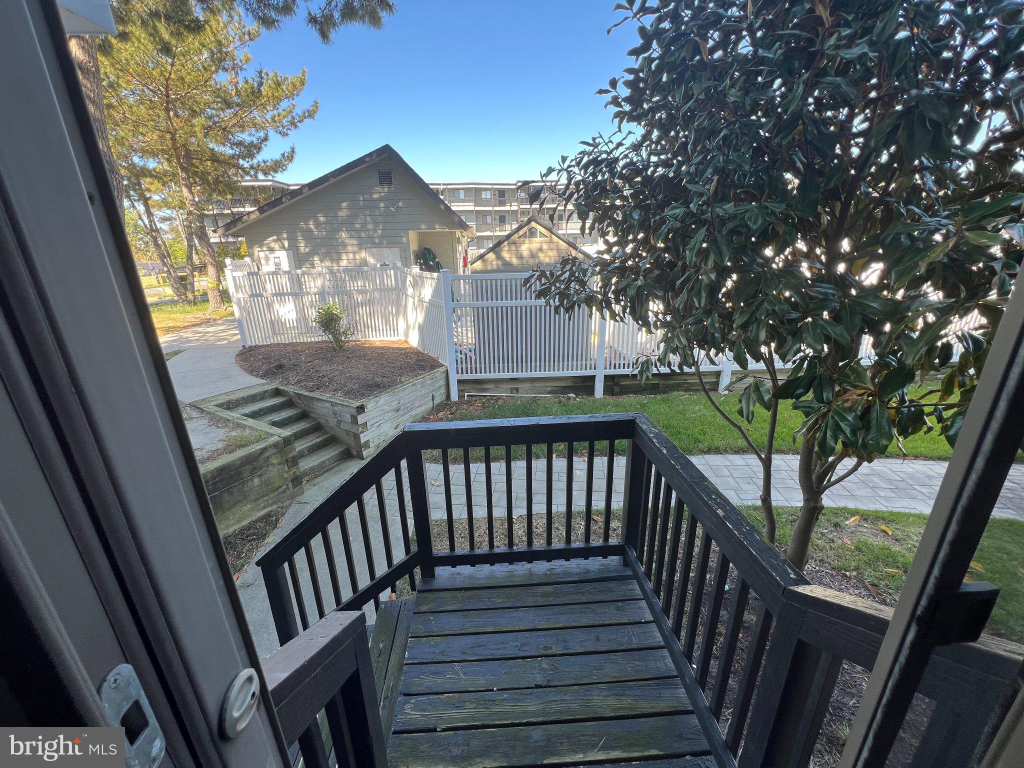 119 OLD LANDING ROAD 102F5