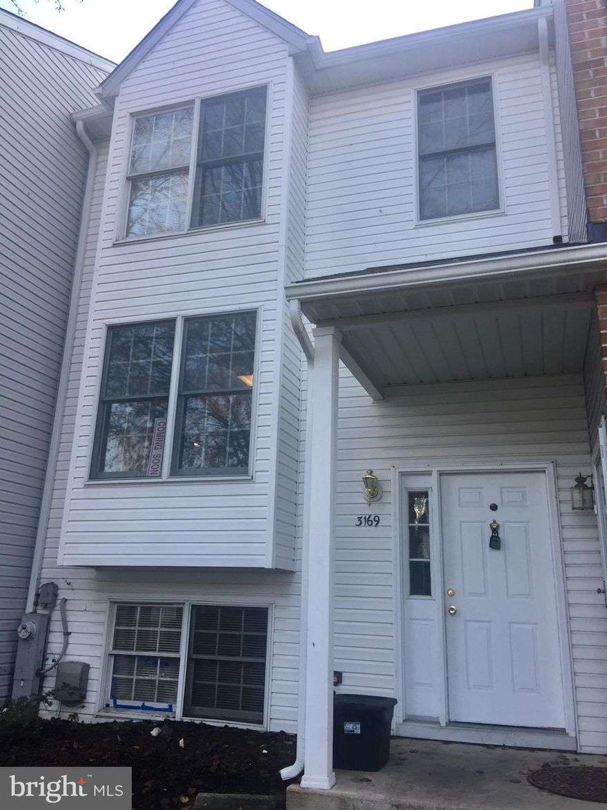 Sold AS-IS. This spacious 3 bedroom 3.5 bath home. The lower level offers the potential for a 4th bedroom or office.This is one Of Ellicott City Most Desirable communities! This home is an inside unit offering added security and backs to trees so you can sip coffee from your private deck.Great Schools!! NEEDS COSMETIC WORK, PRICED BELOW MARKET. OWNER FINANCING POSSIBLE! **BRING OFFERS**