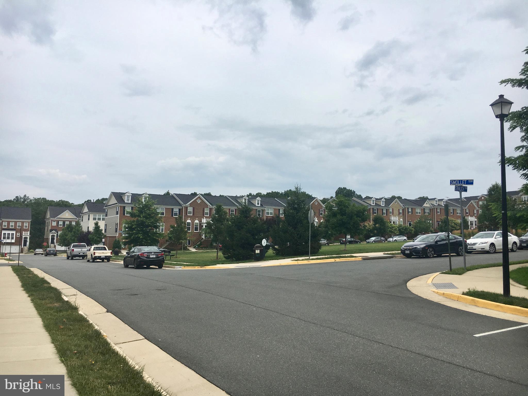 GOOSE CREEK VILLAGE NORTH - Residential