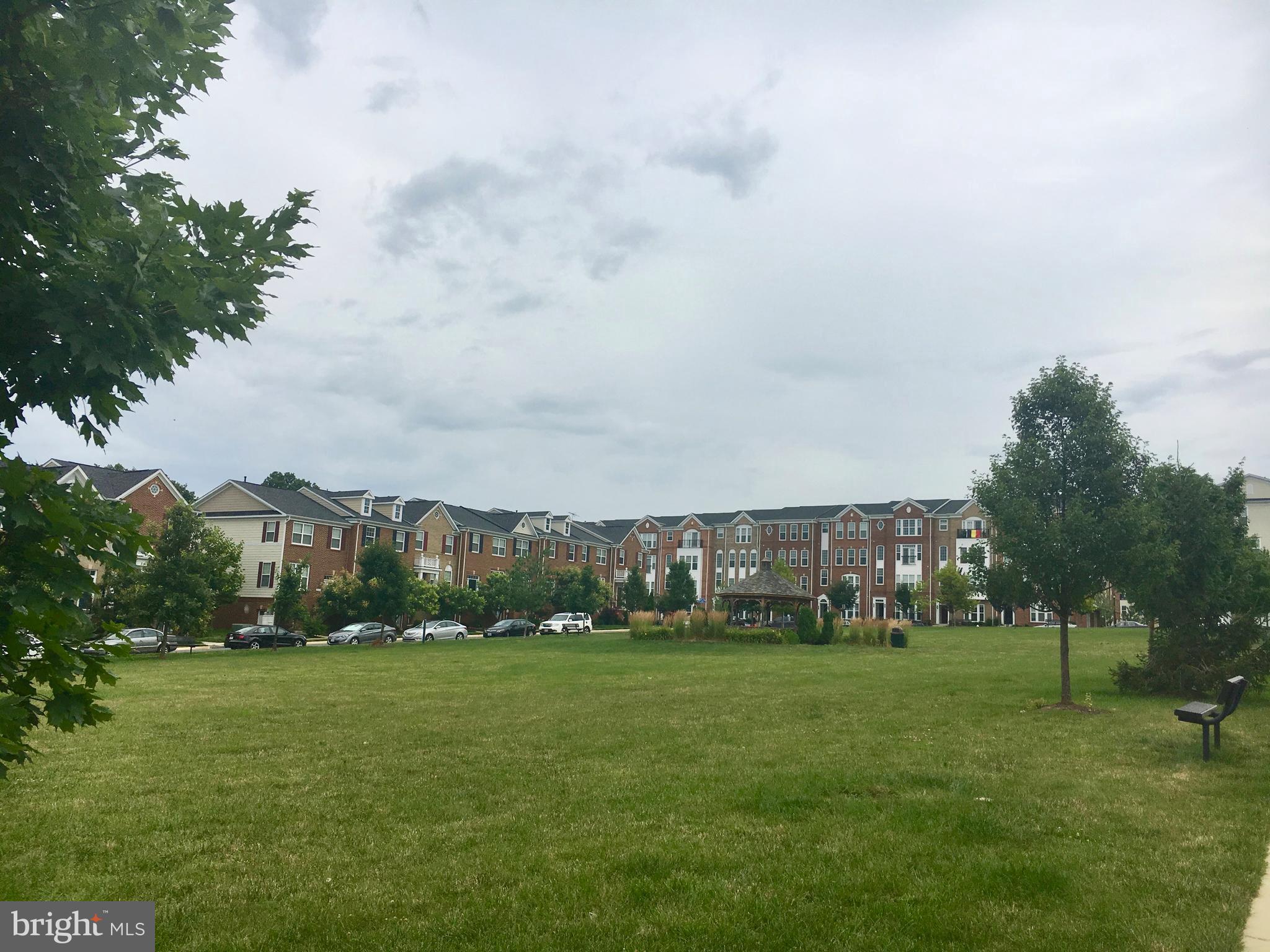 GOOSE CREEK VILLAGE NORTH - Residential