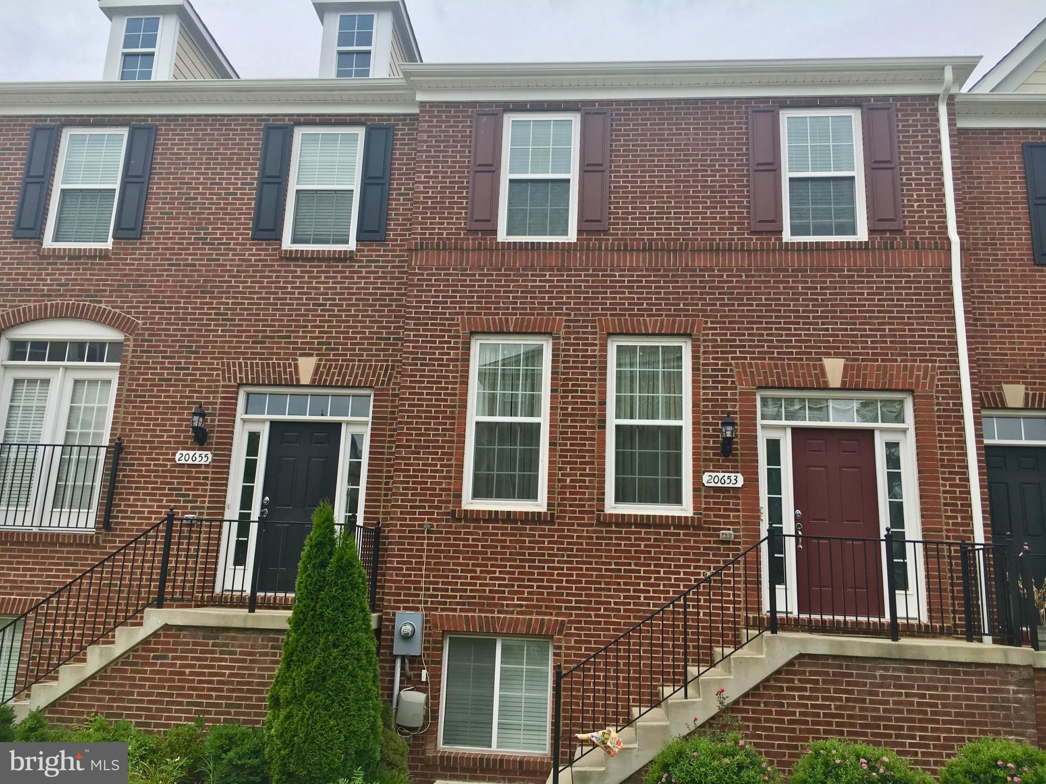 GOOSE CREEK VILLAGE NORTH - Residential