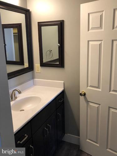 DOWNTOWN YORK - Residential Lease