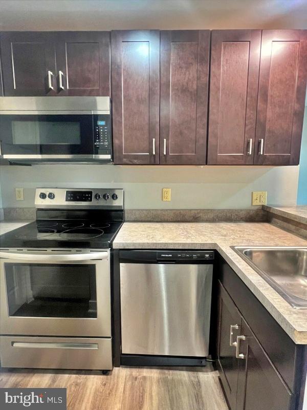 DOWNTOWN YORK - Residential Lease