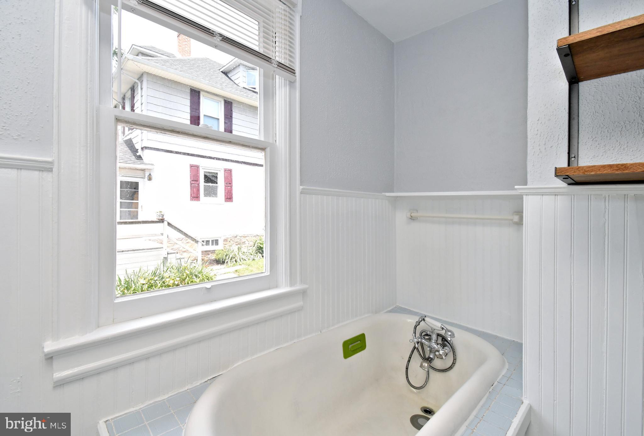 DOYLESTOWN BORO - Residential