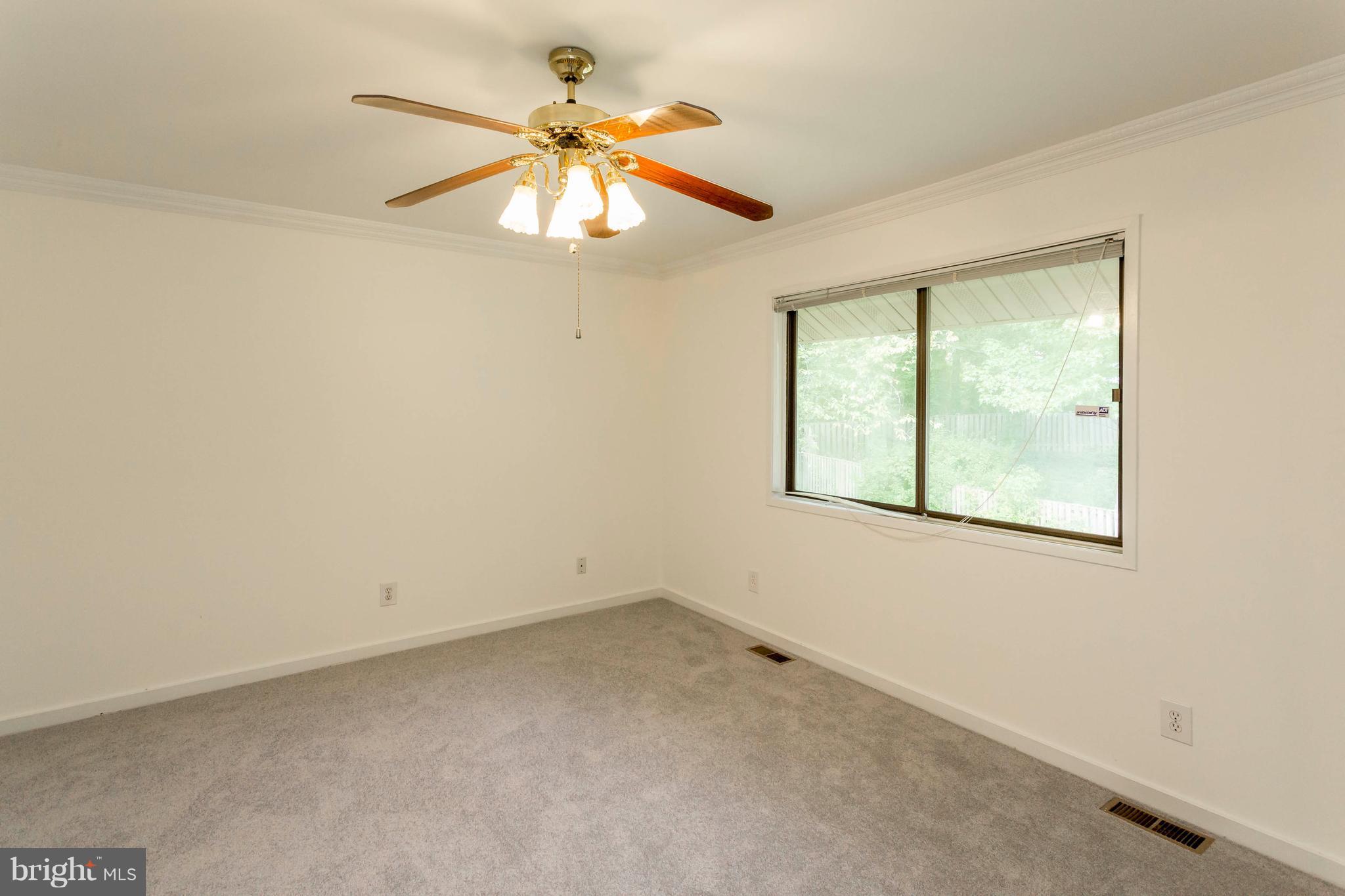 STONEYBROOKE - Residential