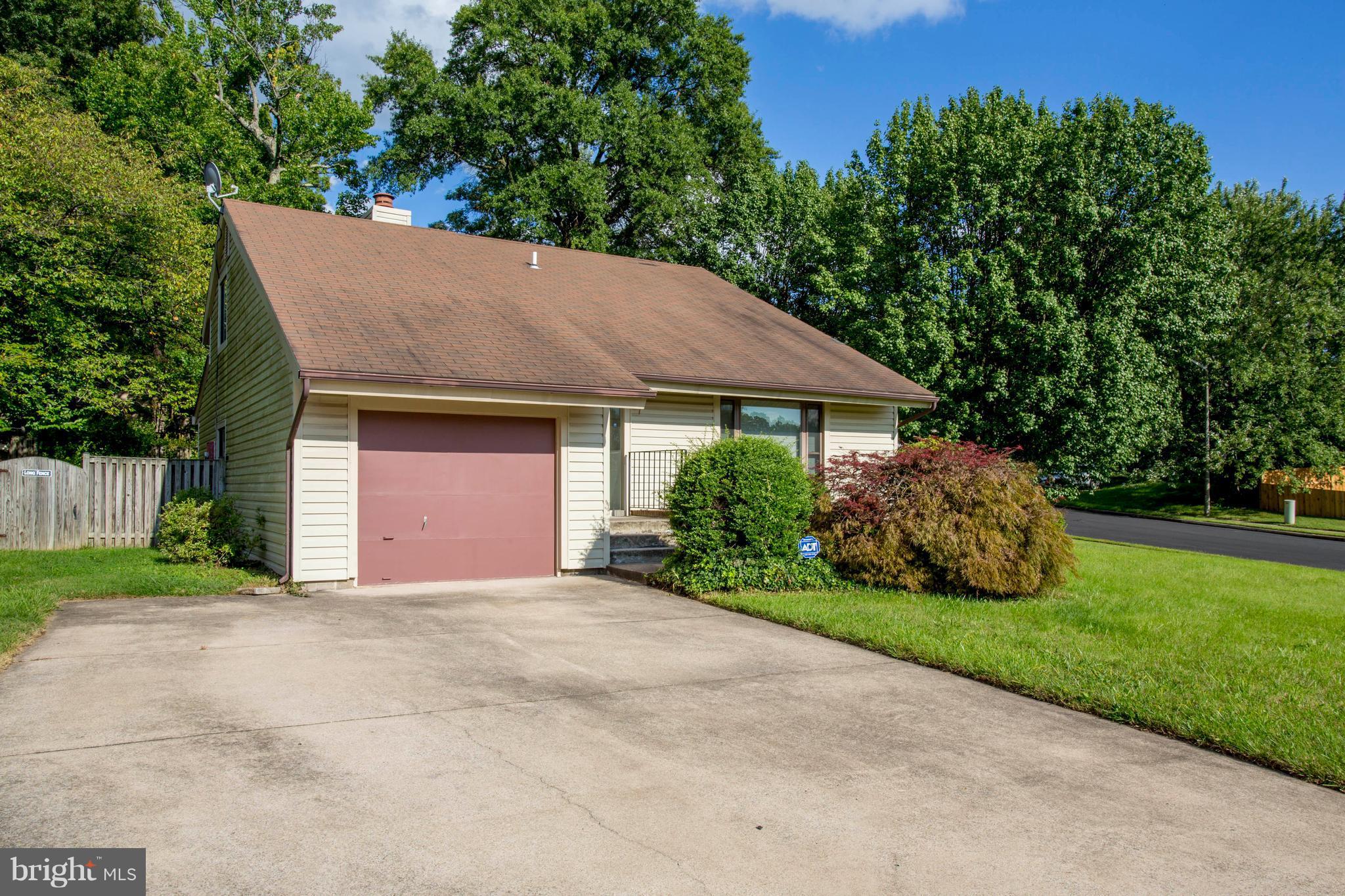 STONEYBROOKE - Residential