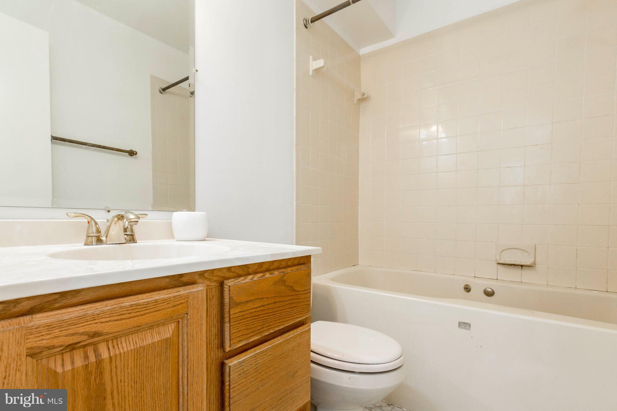 STONEYBROOKE - Residential