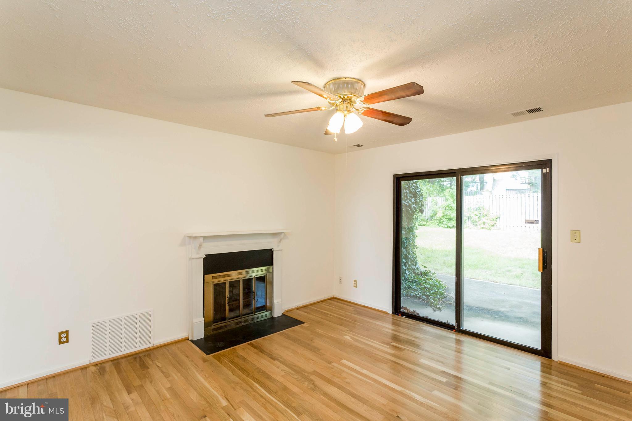 STONEYBROOKE - Residential