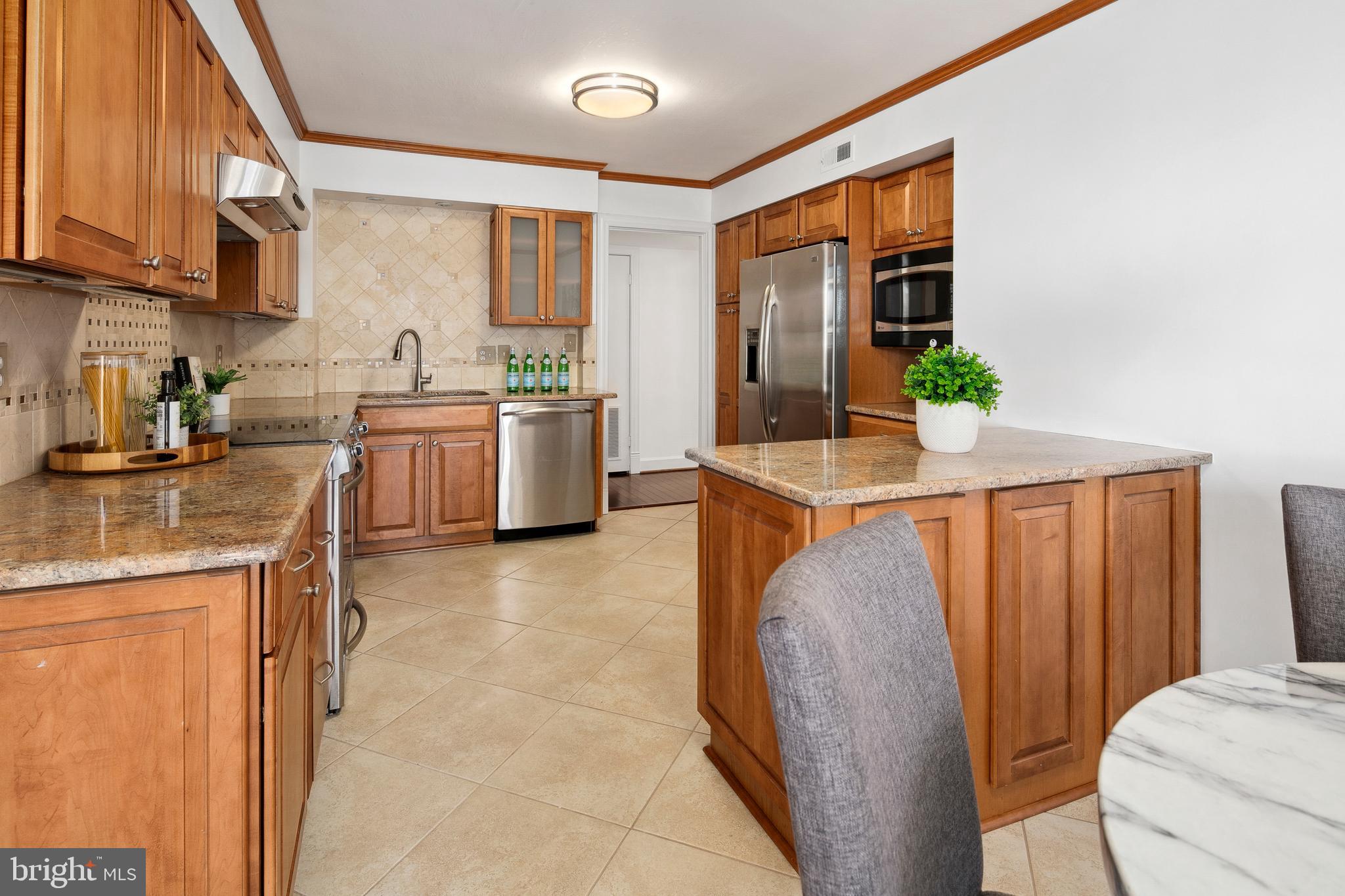 THE BELVEDERE CONDOMINIUM - Residential