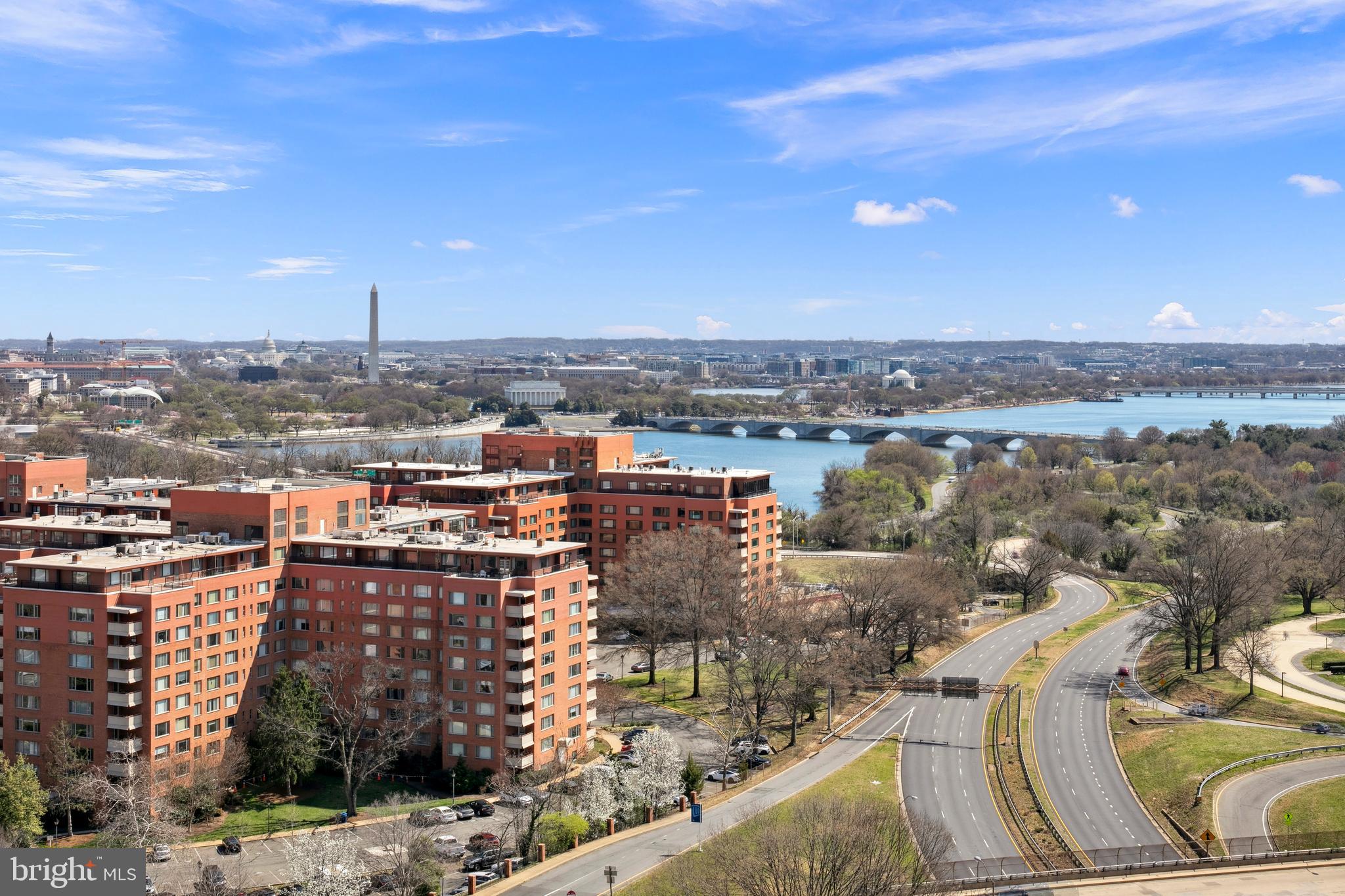 1600 N OAK STREET 1610