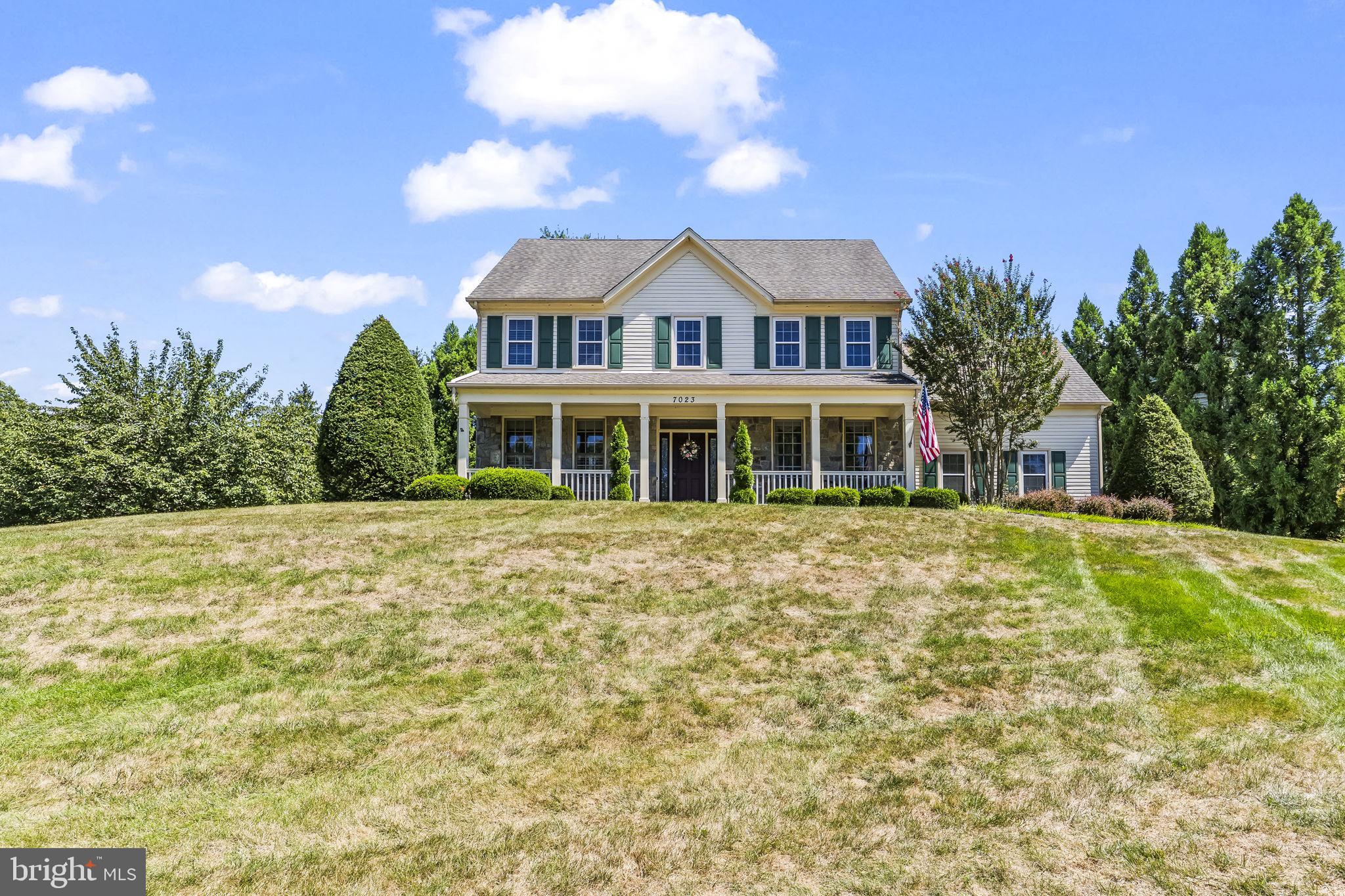 7023 CLUB HOUSE CIRCLE