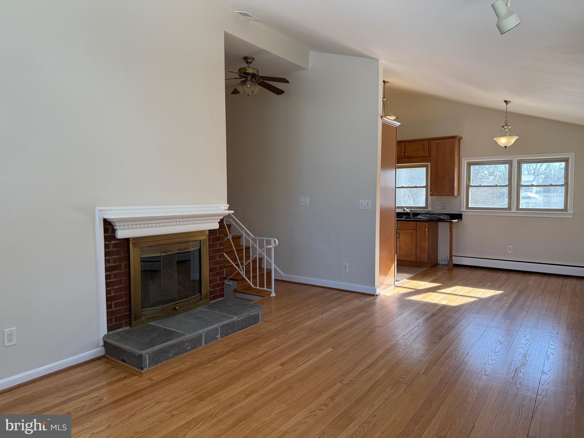 6323 HILLCREST PLACE