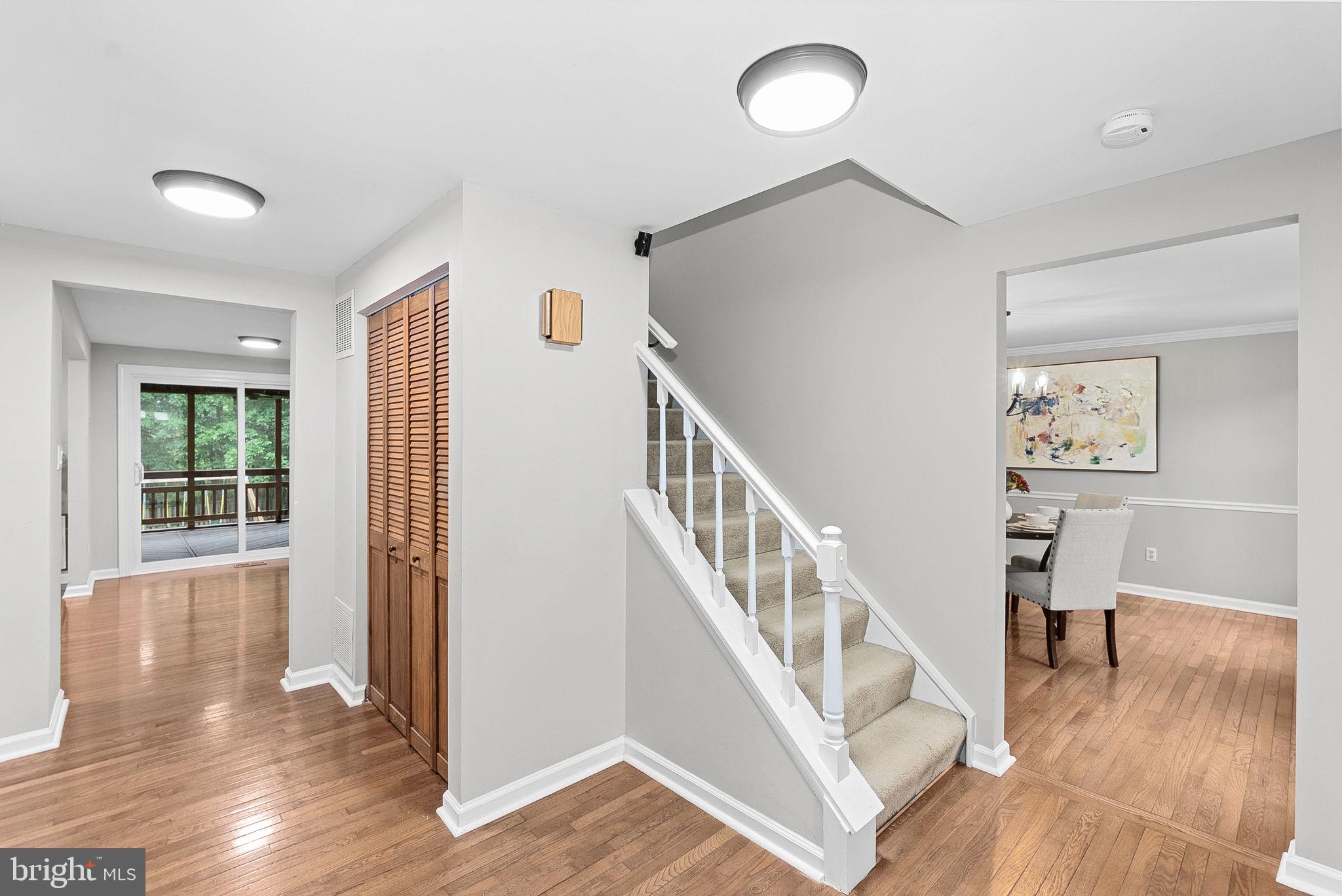 128 APPLEGATE DRIVE
