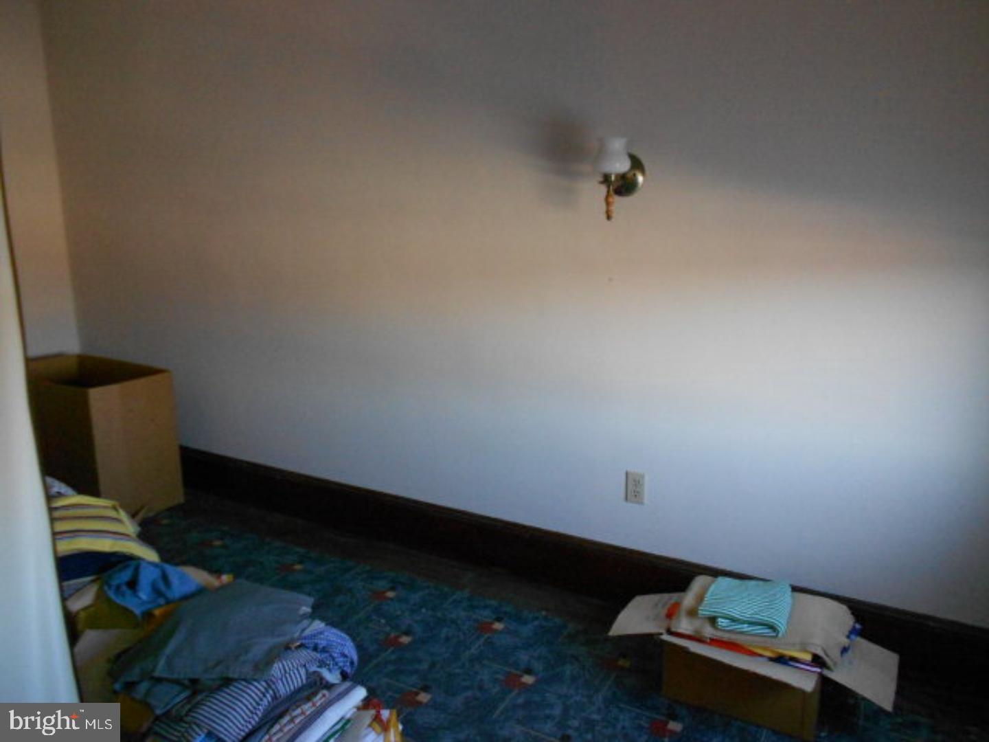 YORKVILLE - Residential