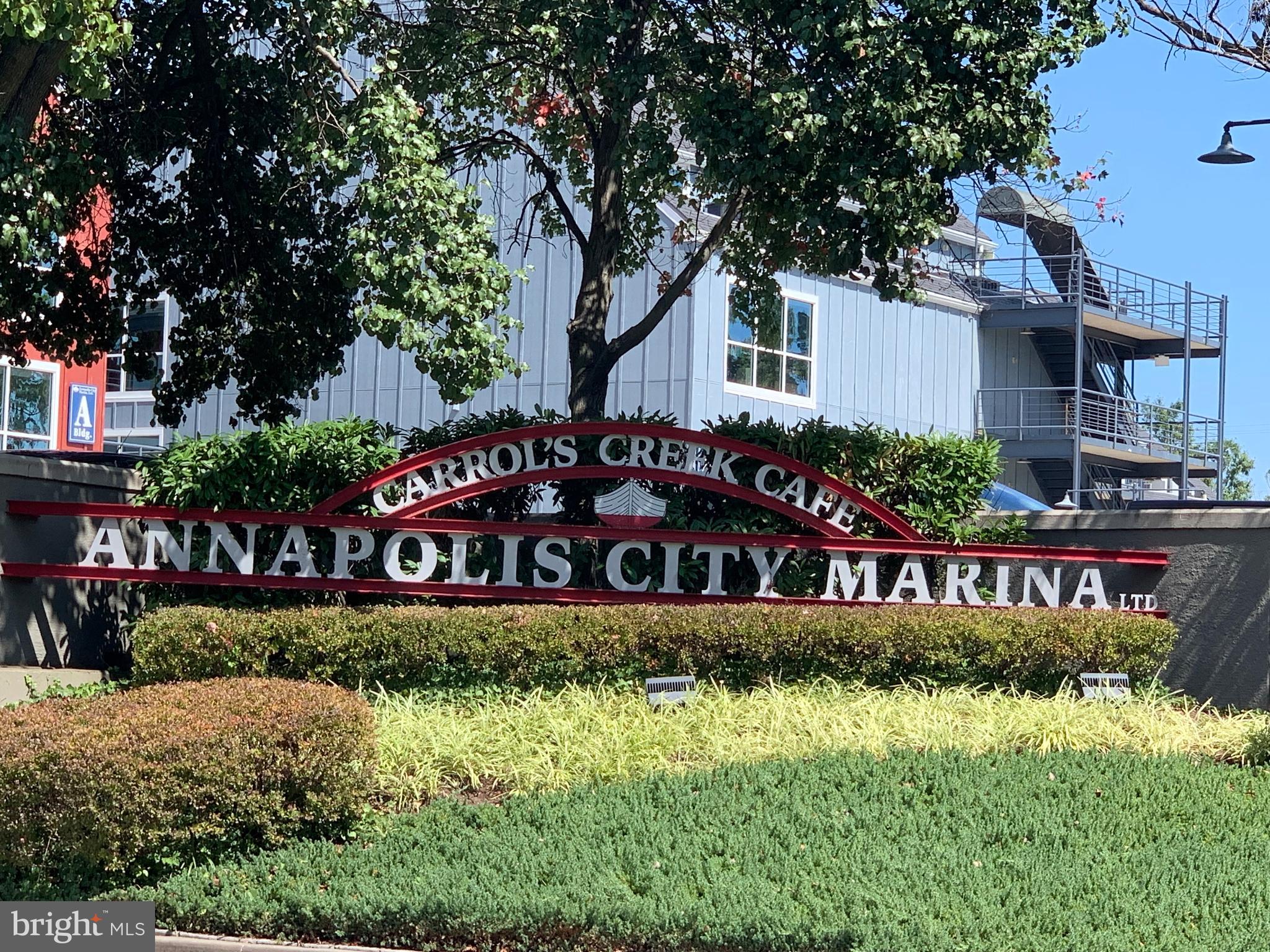 EASTPORT - Residential Lease